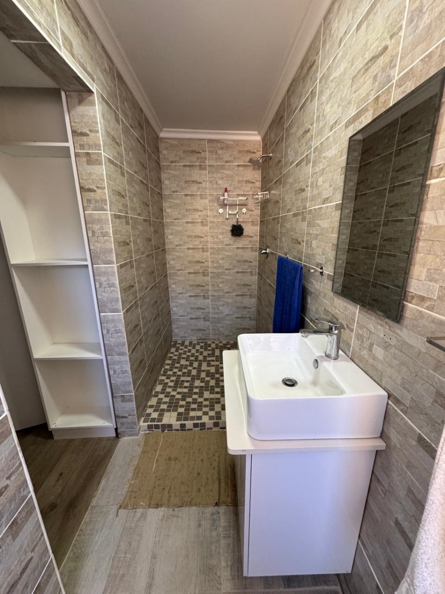 4 Bedroom Property for Sale in Bettys Bay Western Cape